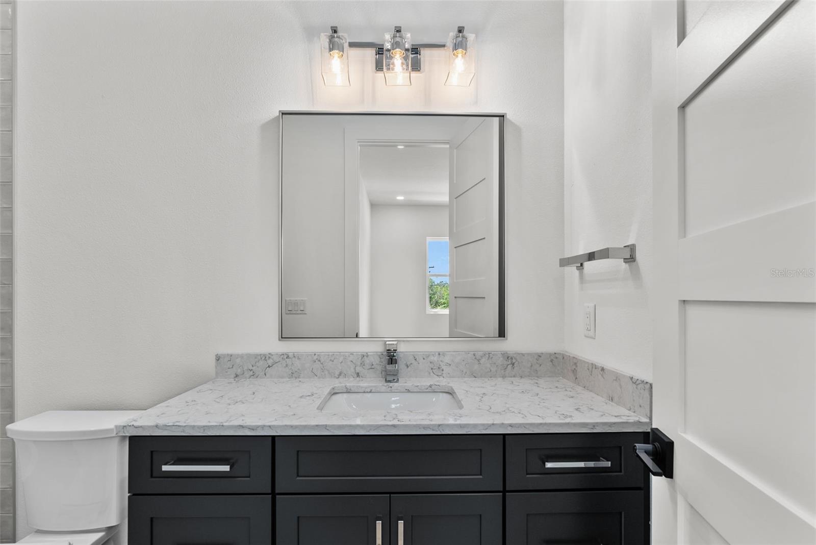 DAVIS ISLANDS PB10 PG52 TO 57 - Residential