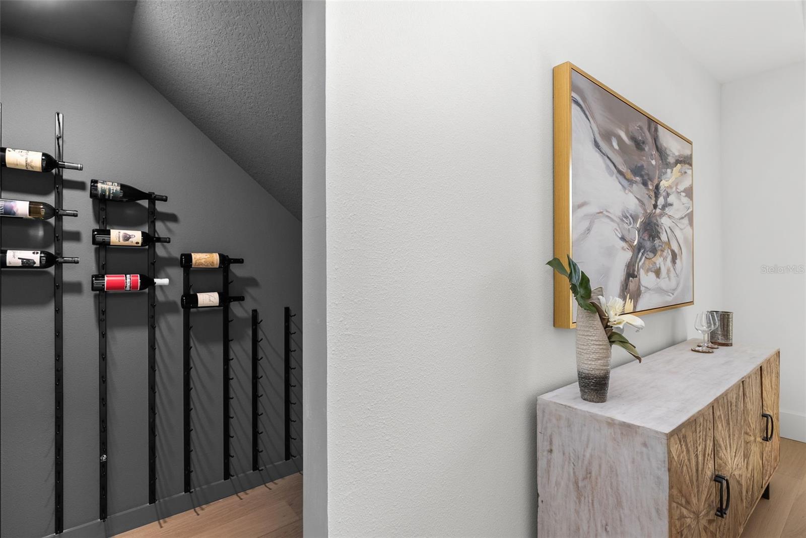 DAVIS ISLANDS PB10 PG52 TO 57 - Residential