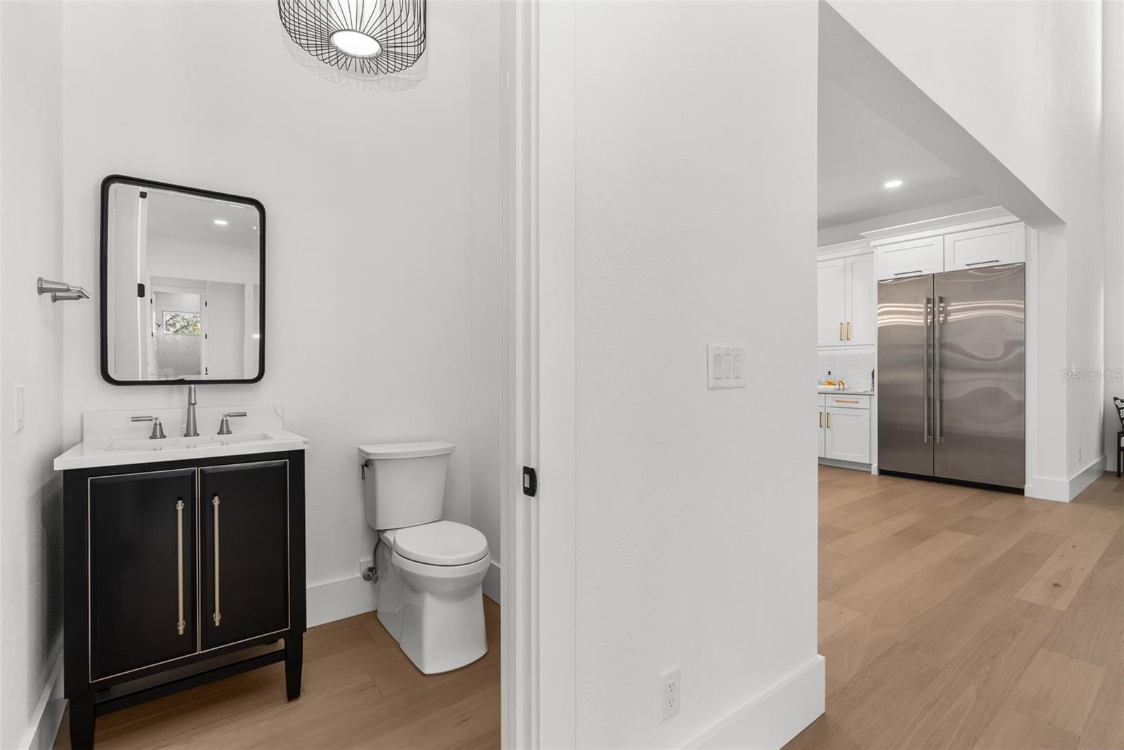 DAVIS ISLANDS PB10 PG52 TO 57 - Residential