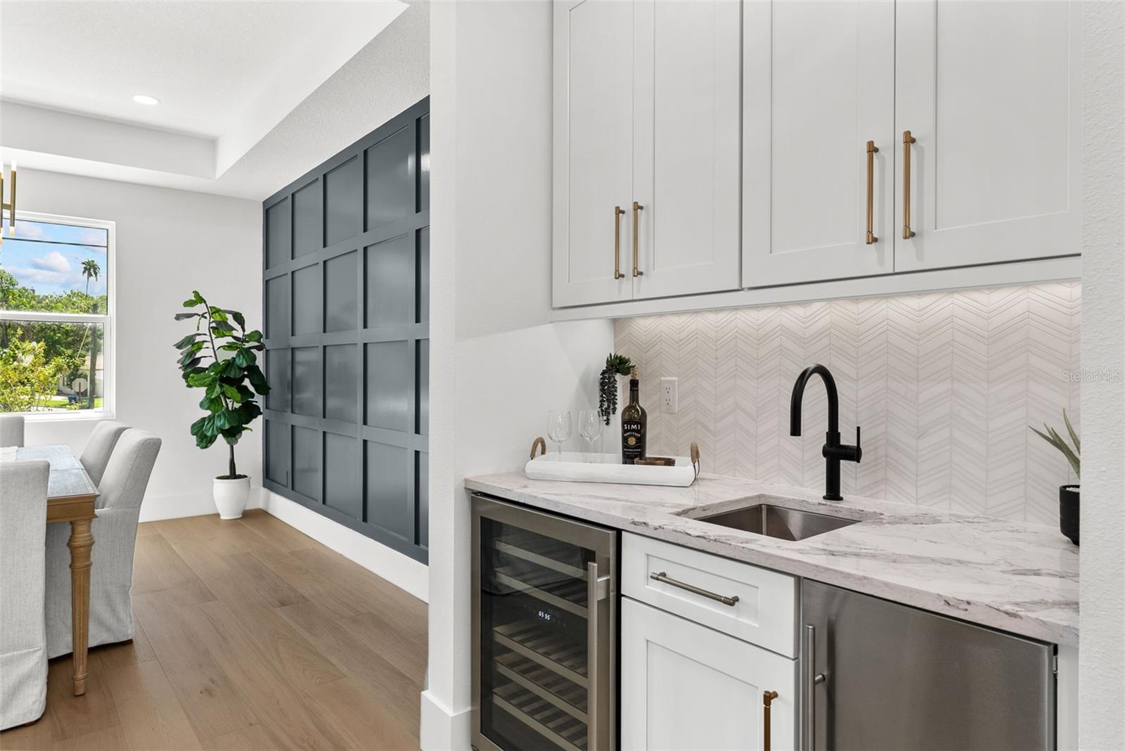 DAVIS ISLANDS PB10 PG52 TO 57 - Residential