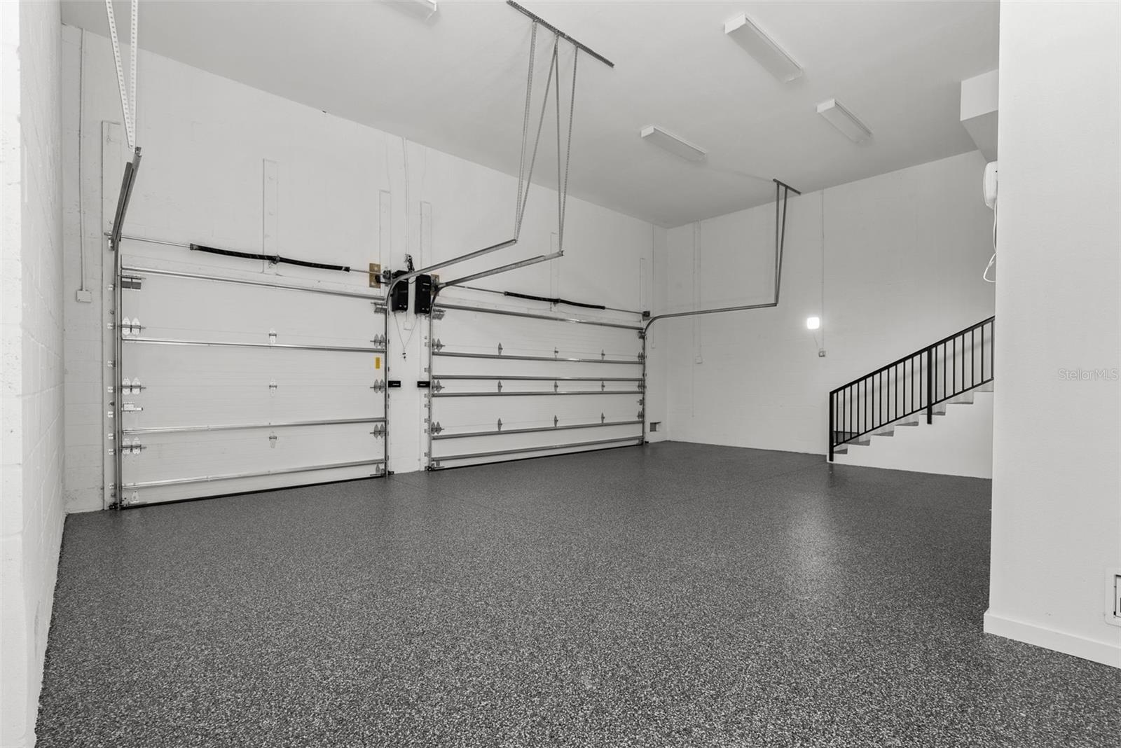 DAVIS ISLANDS PB10 PG52 TO 57 - Residential