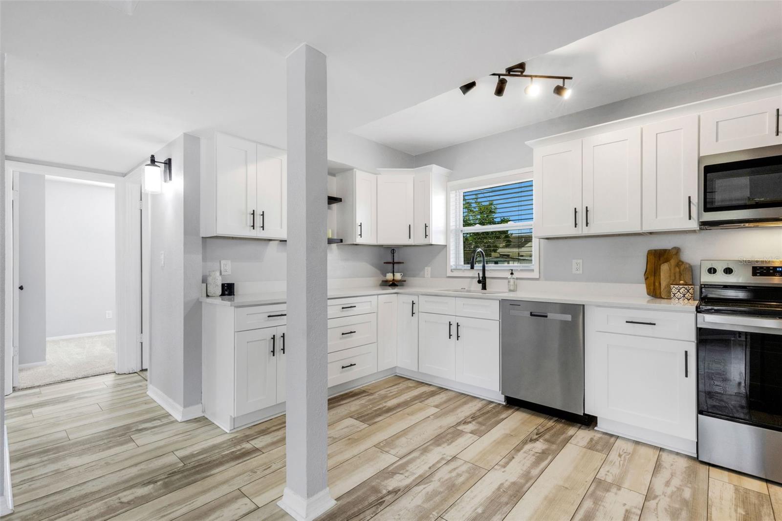 GREENDALE ESTATES 3RD ADD - Residential