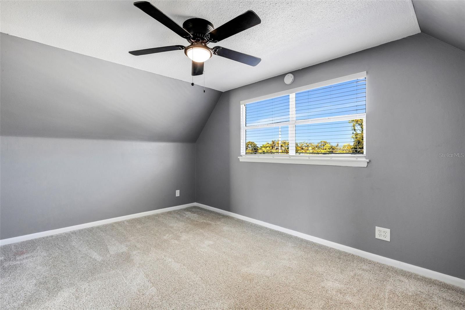 GREENDALE ESTATES 3RD ADD - Residential