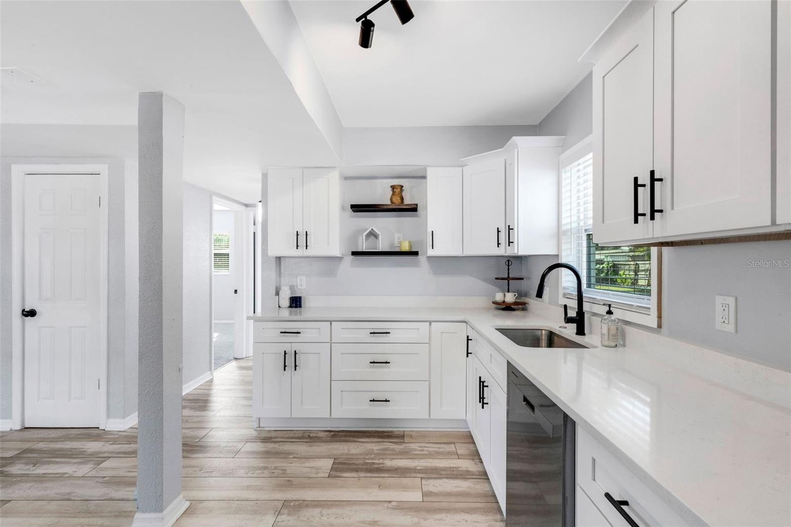 GREENDALE ESTATES 3RD ADD - Residential