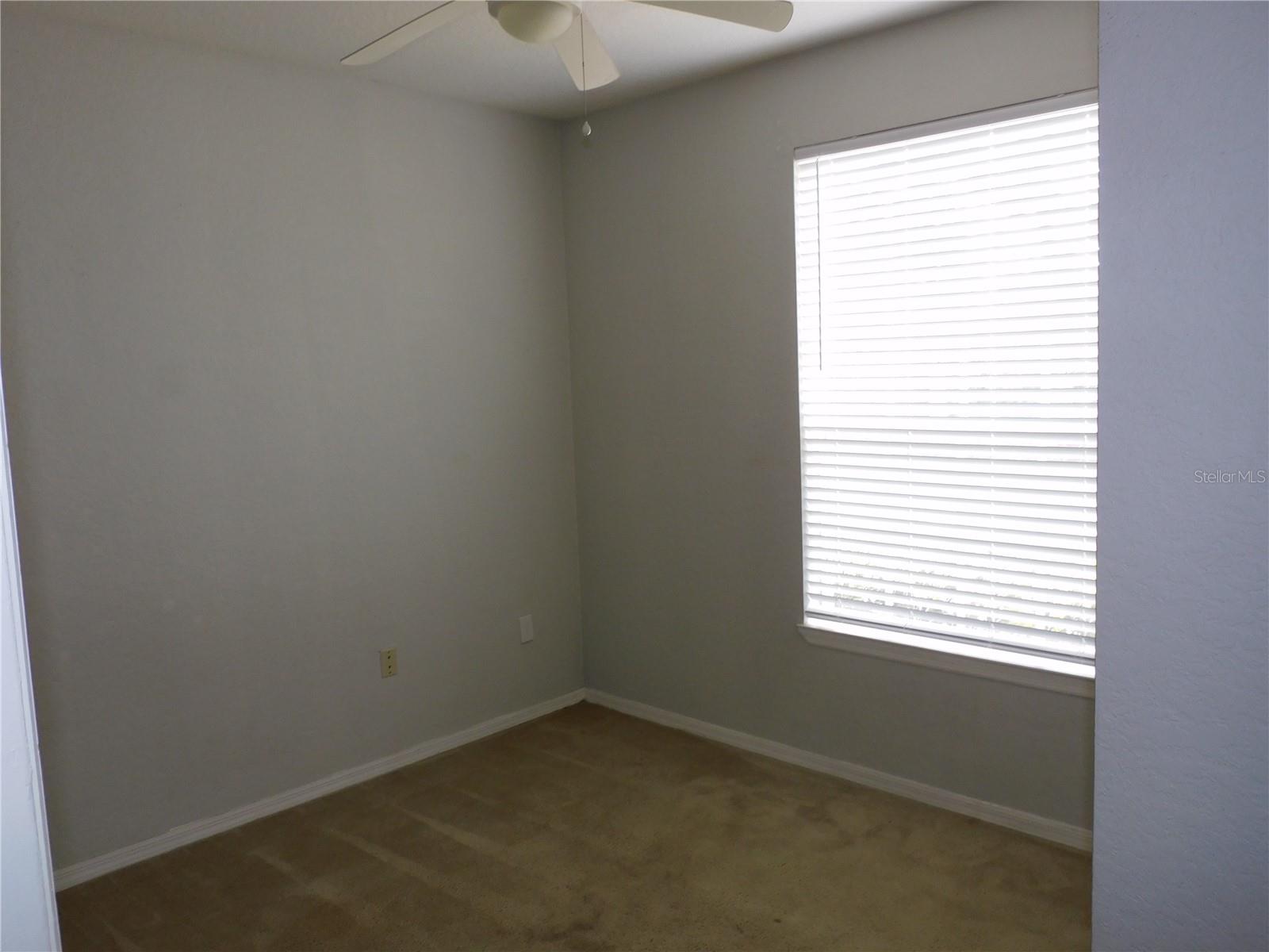 CRESCENT PLACE AT LAKE LOTUS CONDO - Residential