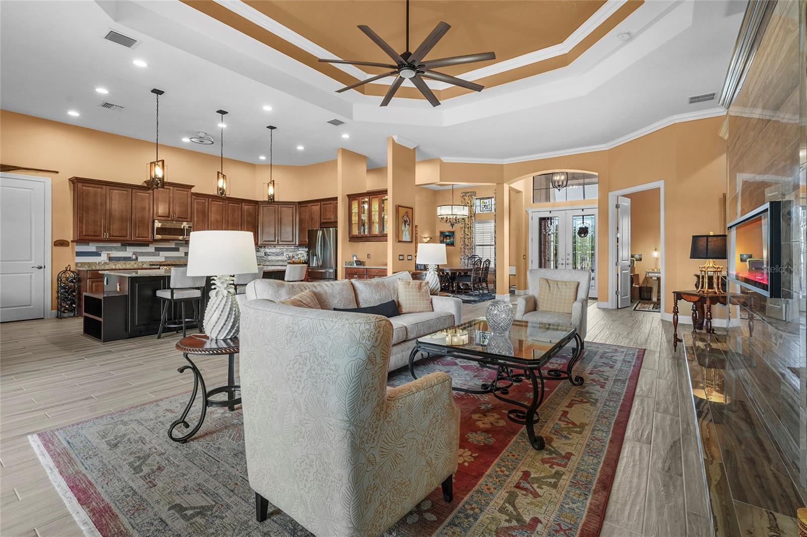 LEGACY ESTATES AT ESPLANADE ON PALMER RANCH - Residential