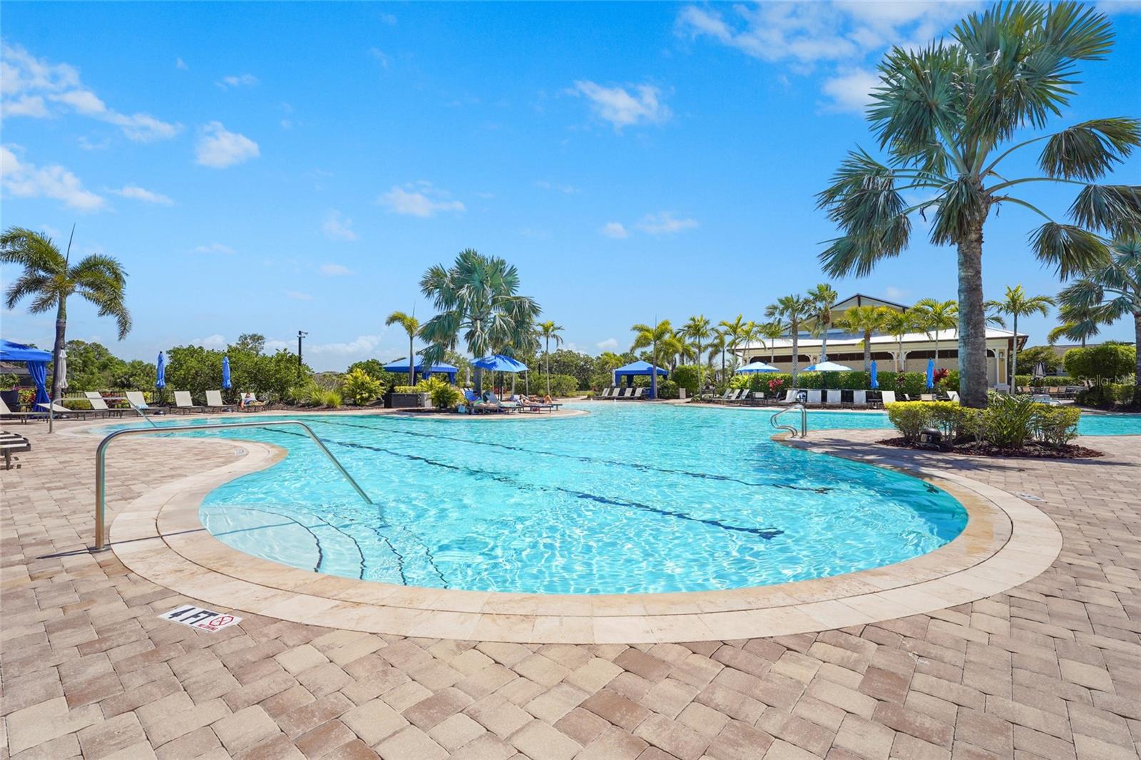 LEGACY ESTATES AT ESPLANADE ON PALMER RANCH - Residential