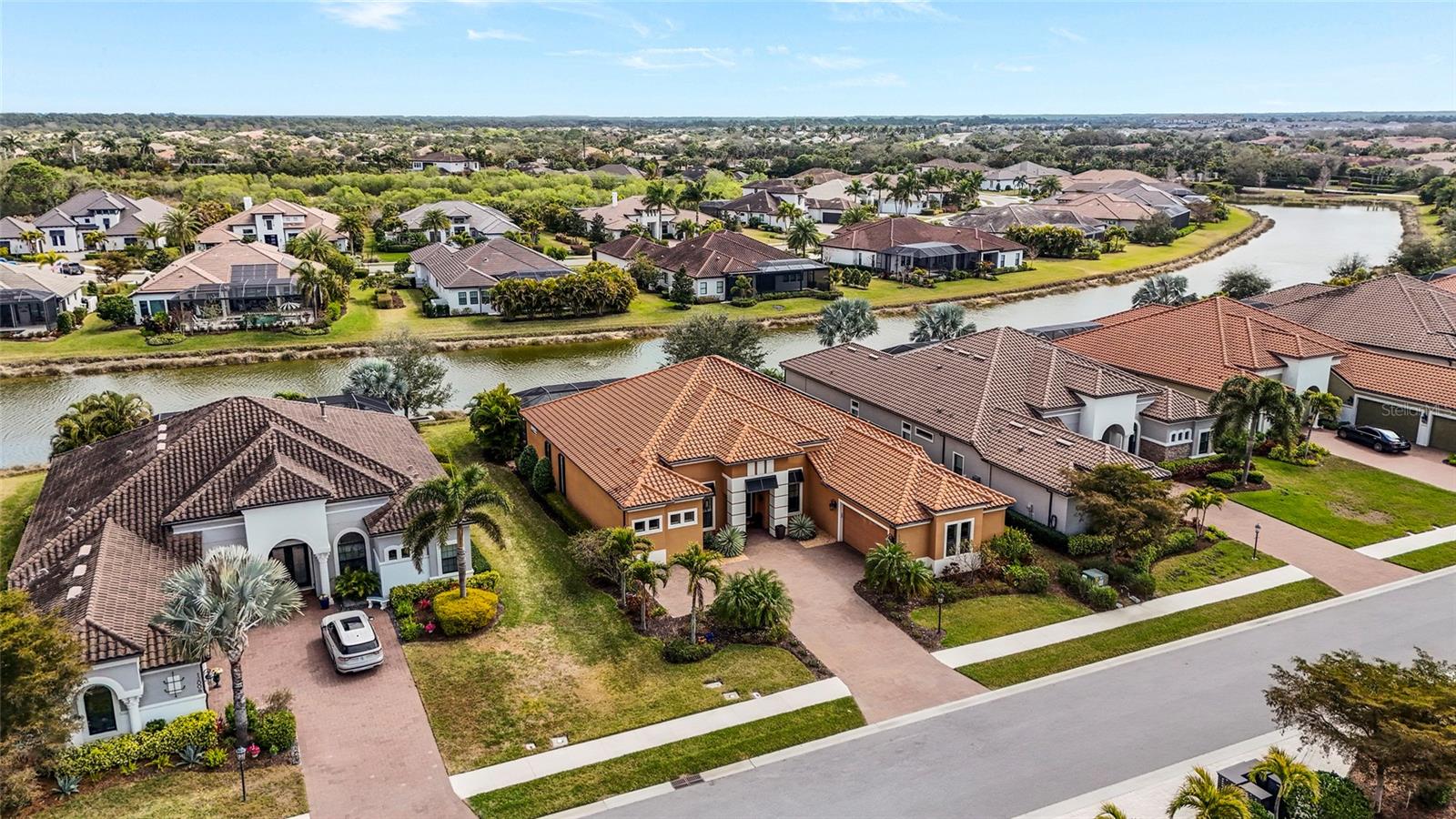 LEGACY ESTATES AT ESPLANADE ON PALMER RANCH - Residential