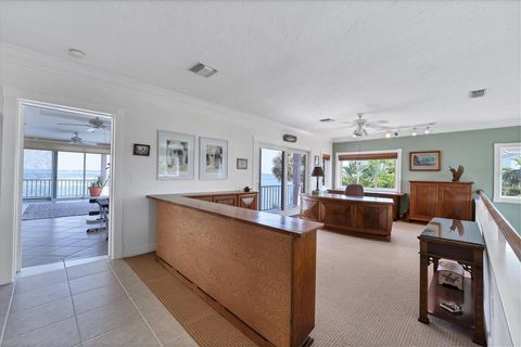 A home in LONGBOAT KEY