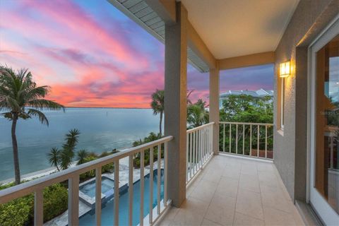 A home in LONGBOAT KEY