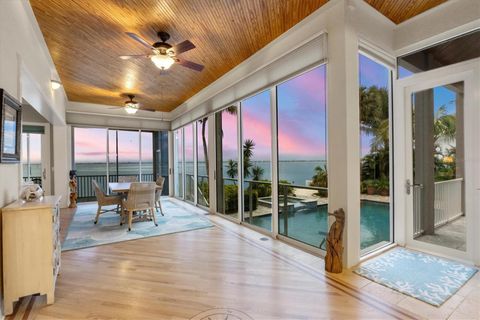 A home in LONGBOAT KEY