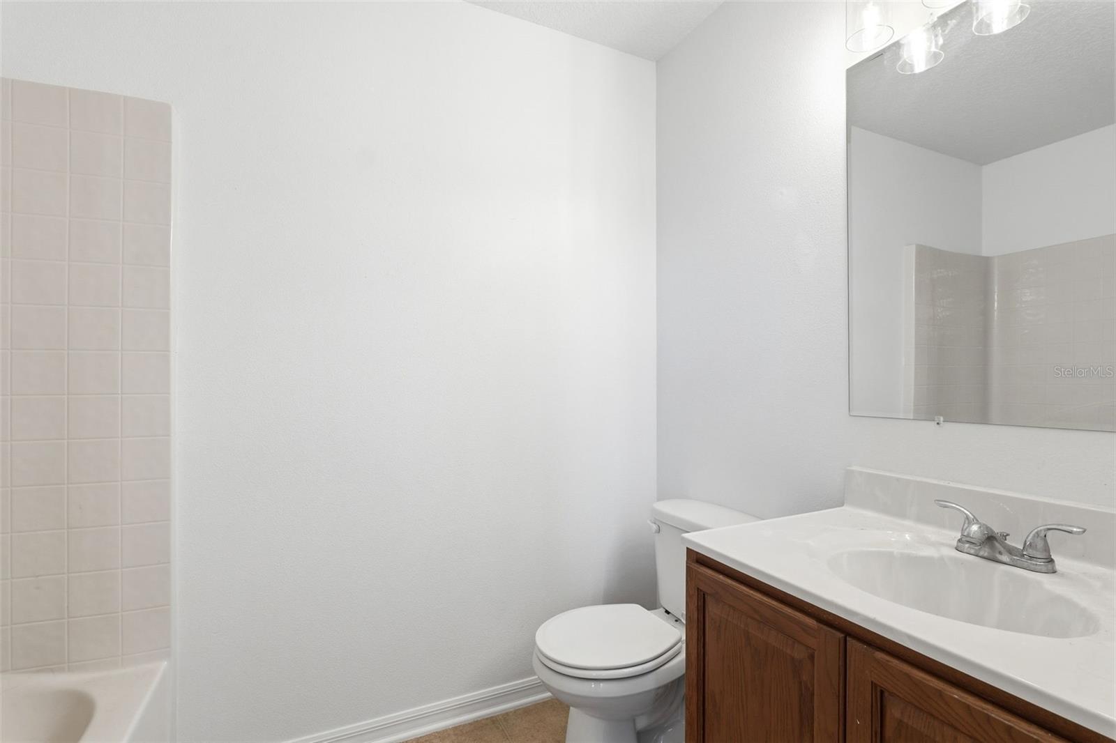 CRYSTAL LAKES WEST - Residential