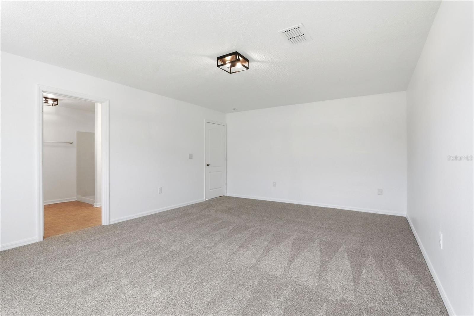 CRYSTAL LAKES WEST - Residential