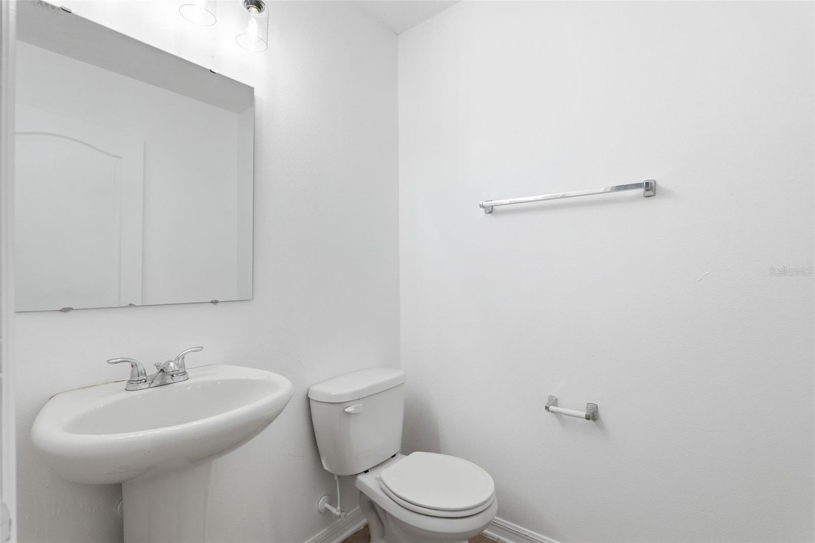 CRYSTAL LAKES WEST - Residential