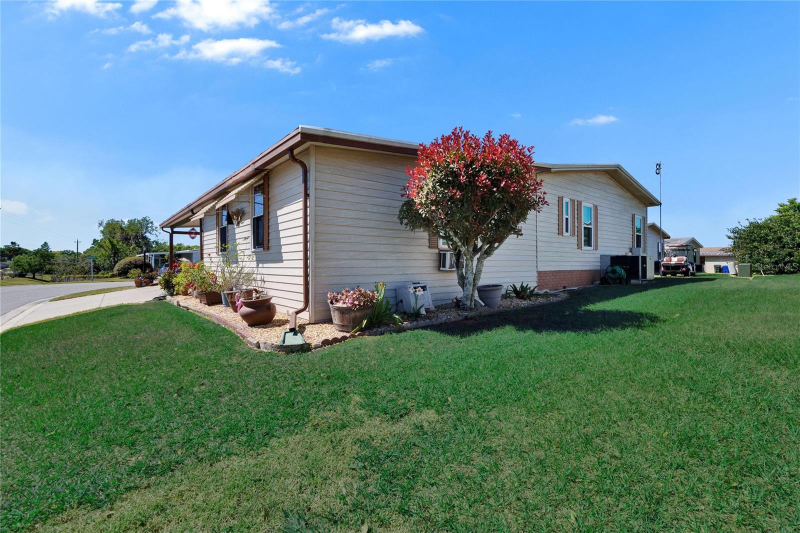 FOXWOOD LAKE ESTATES - Residential