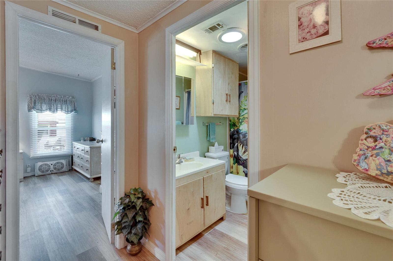 FOXWOOD LAKE ESTATES - Residential