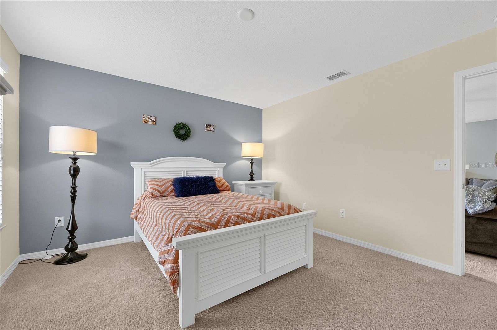 LIVE OAK PRESERVE 2C VILLAGES - Residential