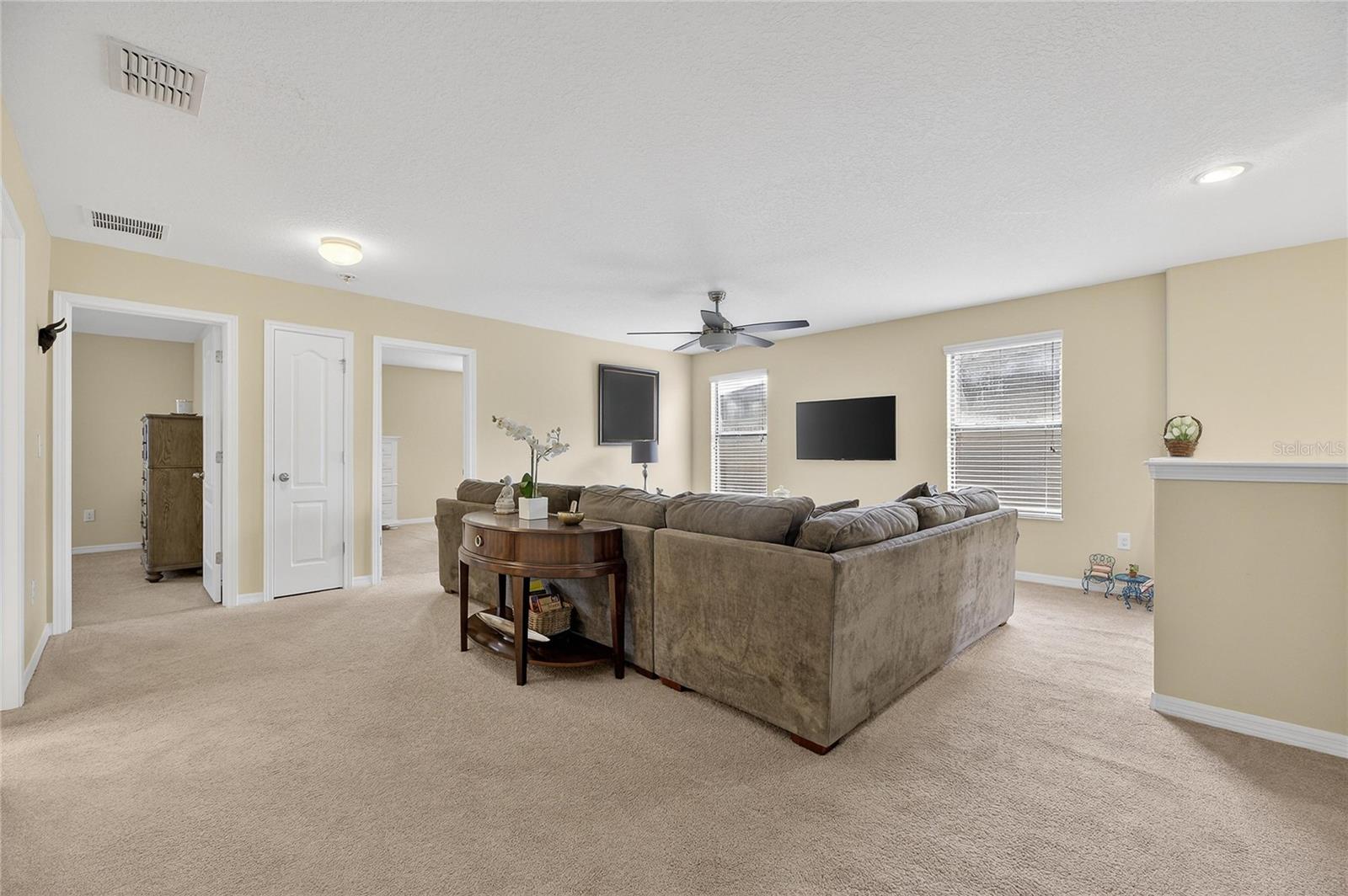 LIVE OAK PRESERVE 2C VILLAGES - Residential