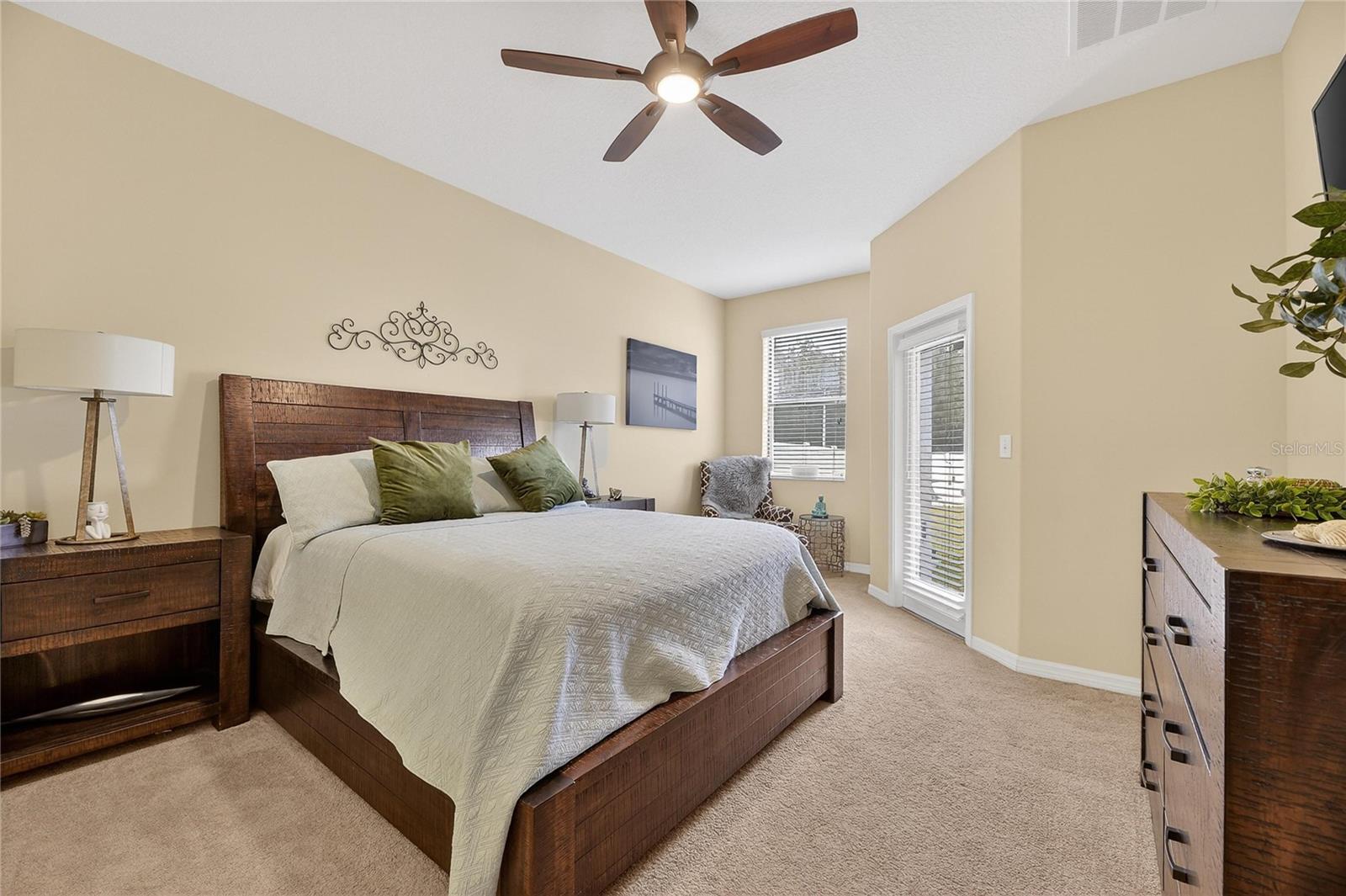 LIVE OAK PRESERVE 2C VILLAGES - Residential