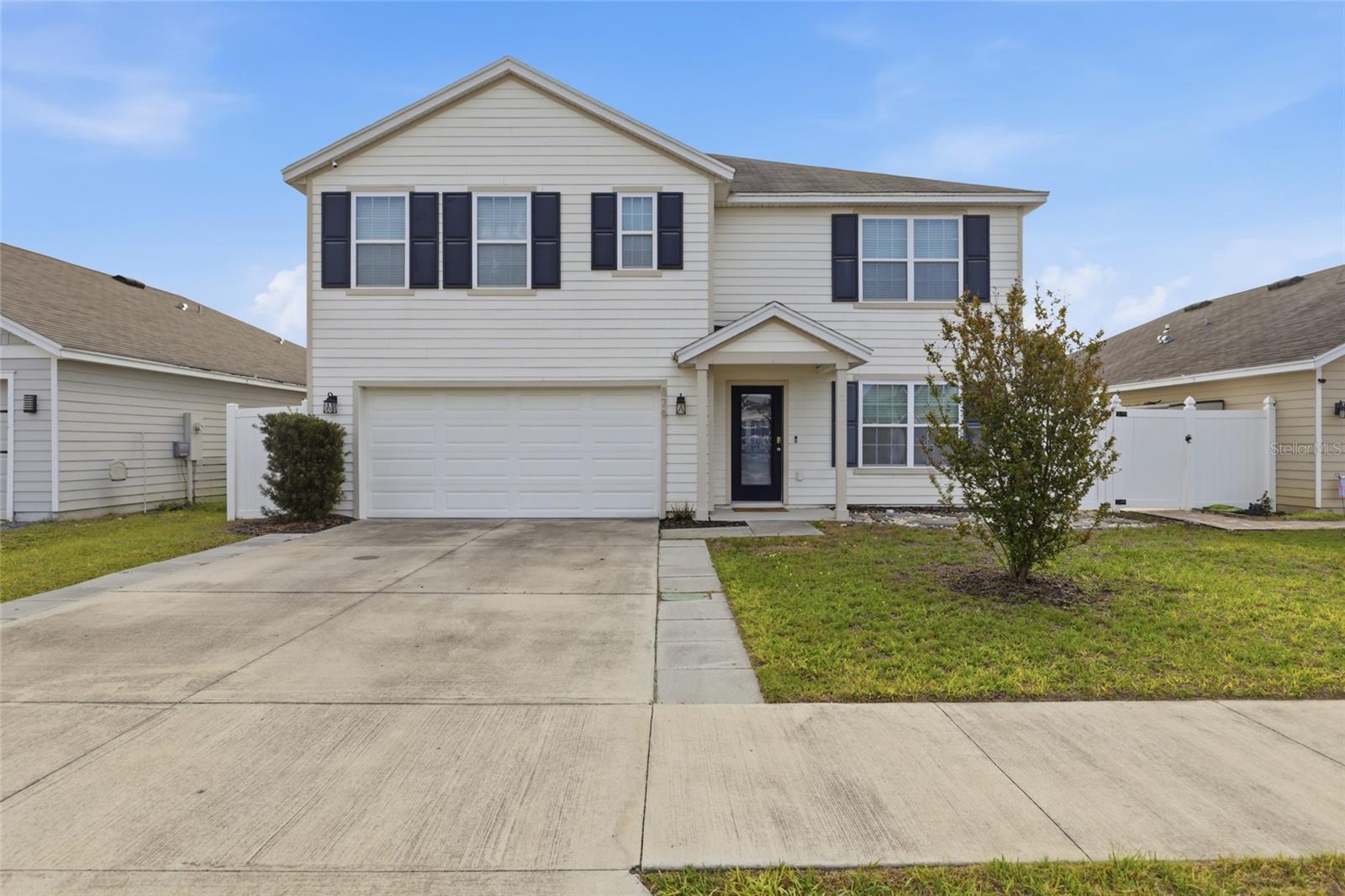 NEWBERRY CORNERS PH LLL PB 35 PG 91 - Residential