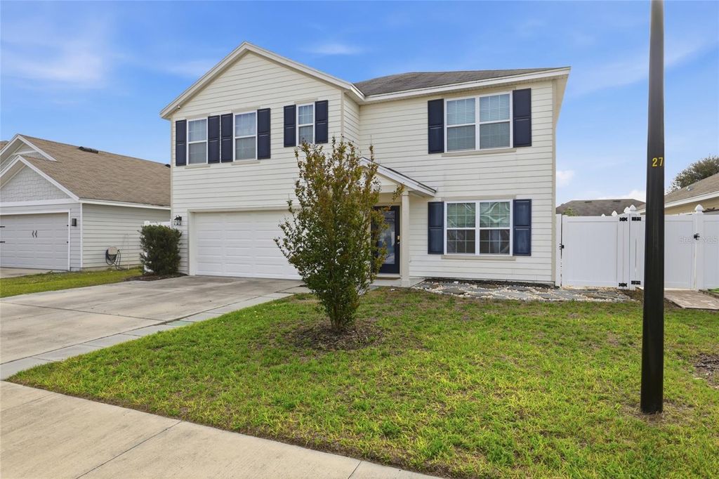 Photo of 879 NW 251st Drive, Newberry, FL 32669 (MLS # GC538784)