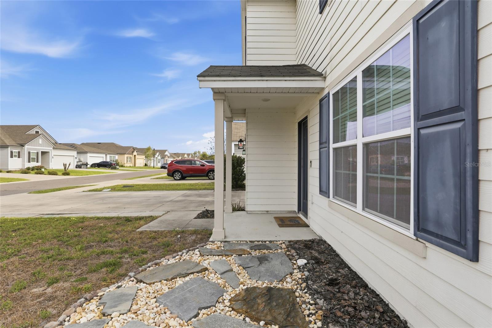 NEWBERRY CORNERS PH LLL PB 35 PG 91 - Residential