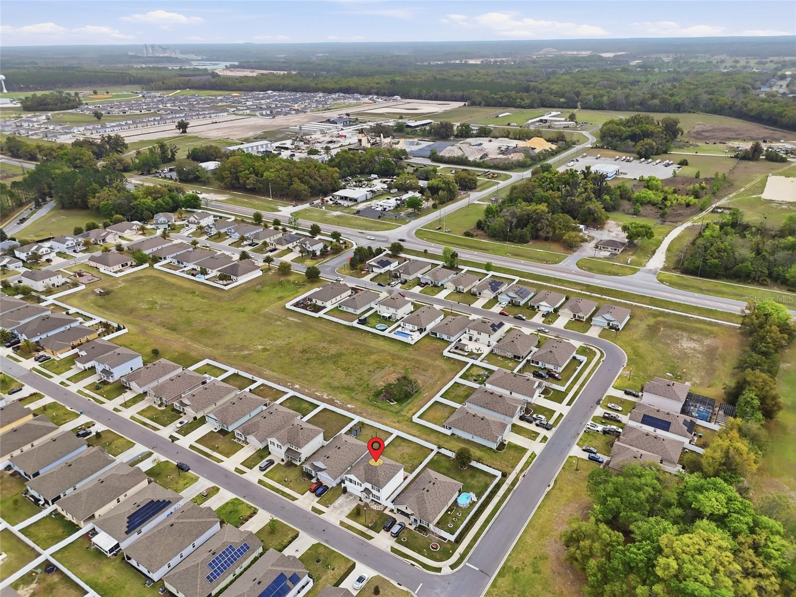 NEWBERRY CORNERS PH LLL PB 35 PG 91 - Residential