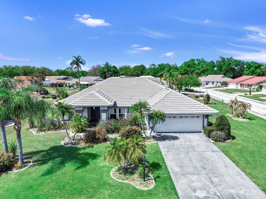 Photo of 2003 New Bedford Drive, Sun City Center, FL 33573 (MLS # TB8491524)