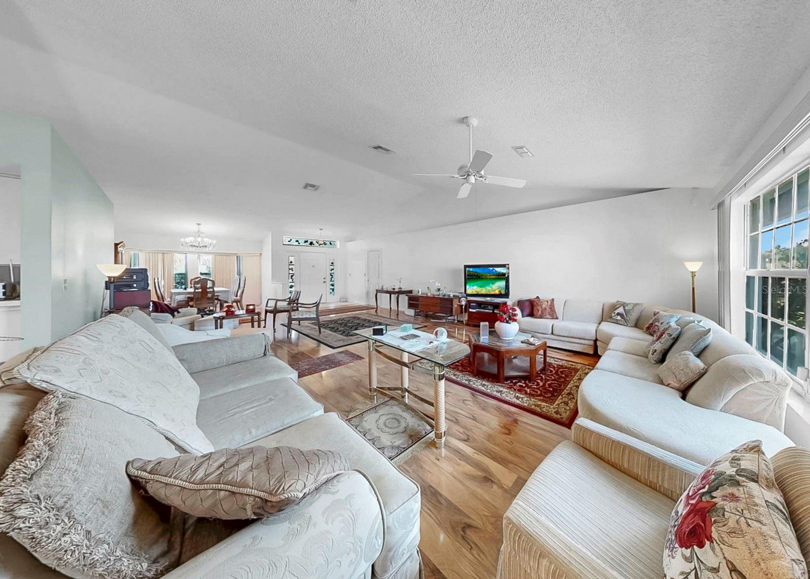 SUN CITY CENTER UNIT 52 - Residential