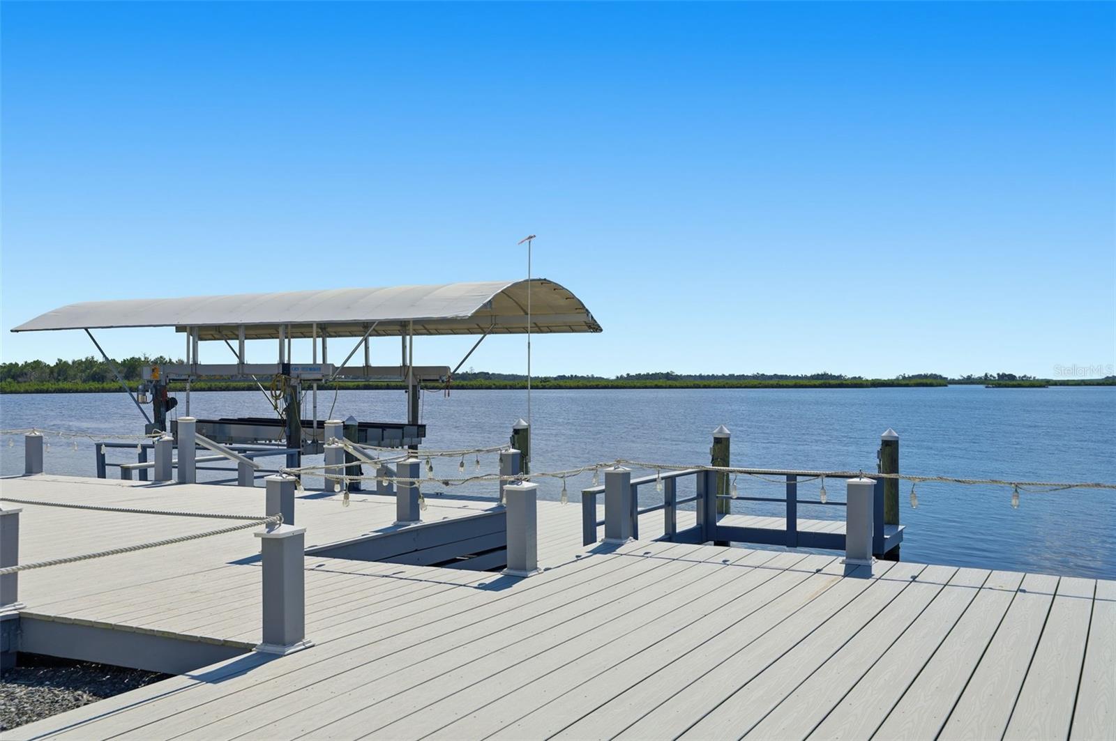 DIXIE SHORES UNIT 01 REP - Residential