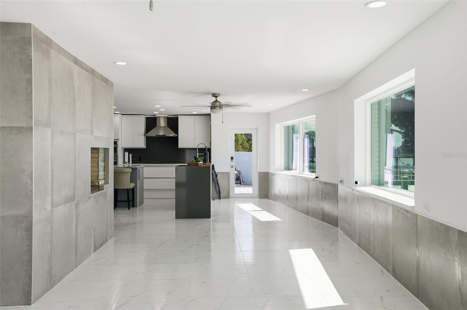 DIXIE SHORES UNIT 01 REP - Residential