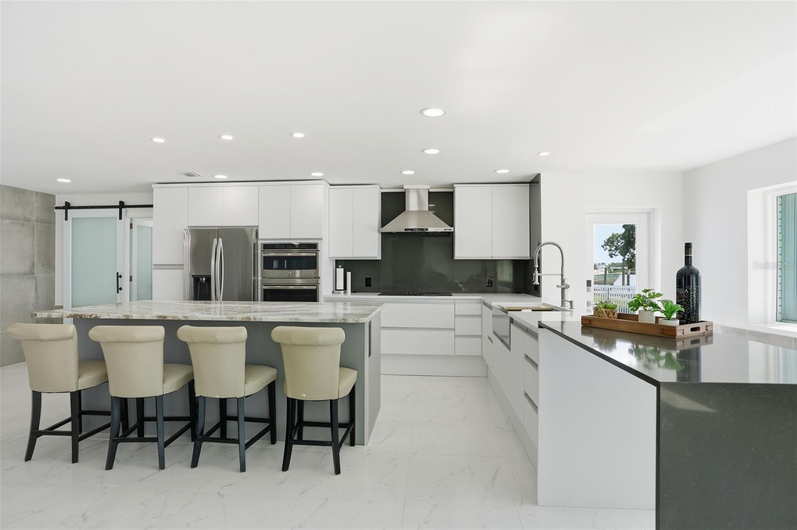 DIXIE SHORES UNIT 01 REP - Residential