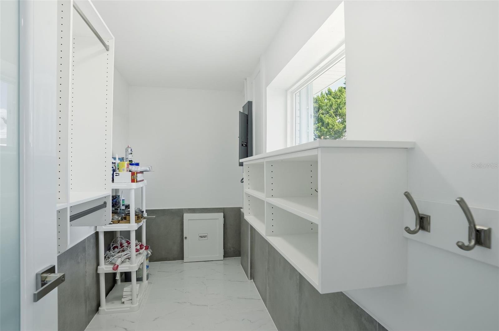 DIXIE SHORES UNIT 01 REP - Residential