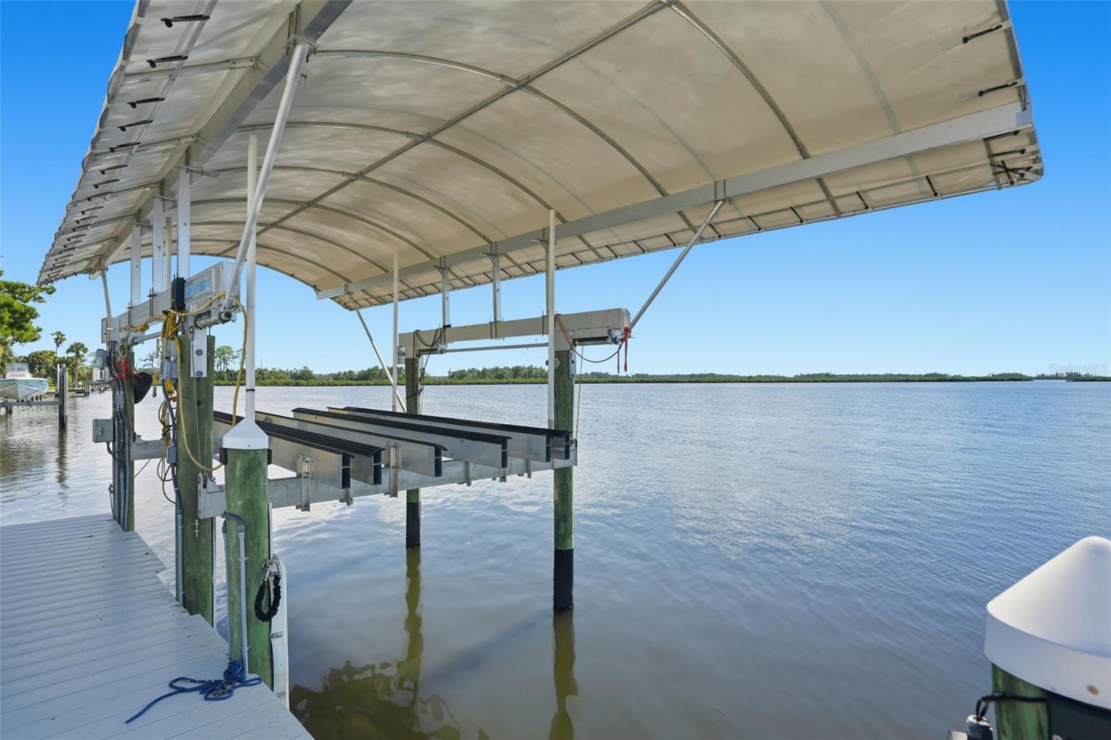 DIXIE SHORES UNIT 01 REP - Residential