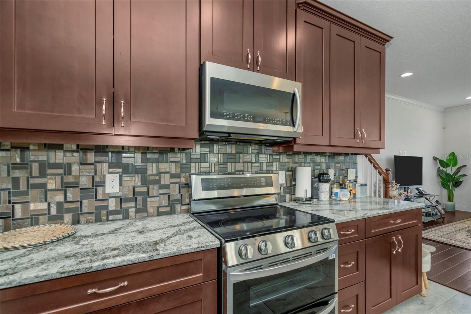 WEST LAKE TWNHMS PH 1 - Residential Lease