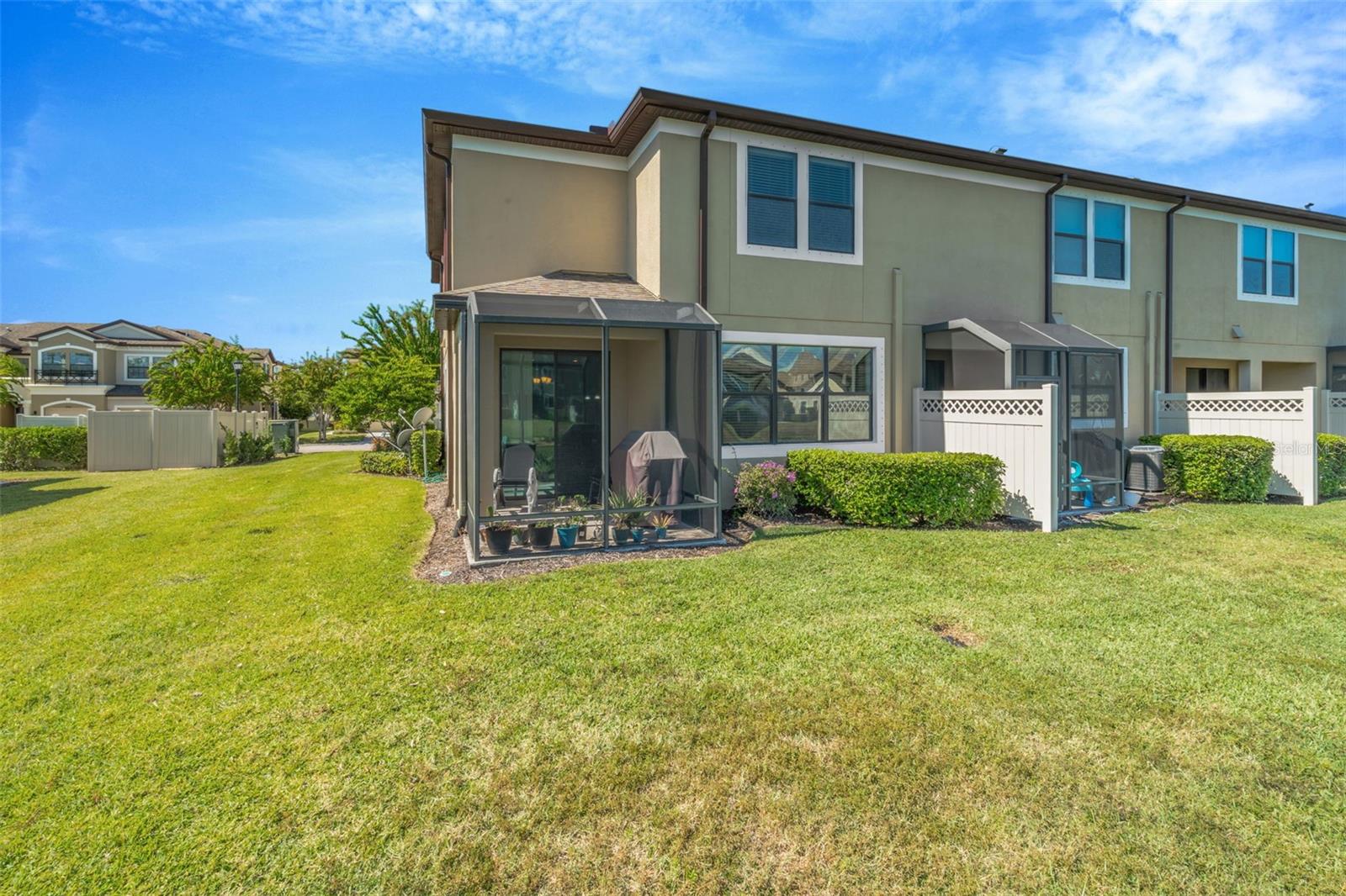 WEST LAKE TWNHMS PH 1 - Residential Lease