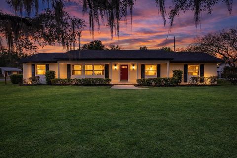 1310 E CROOKED LAKE DRIVE EUSTIS FL 32726