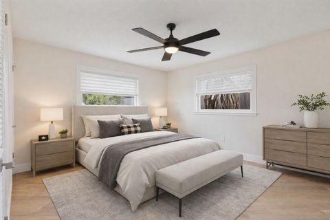 Tiny photo for 1310 E Crooked Lake Drive, Eustis, FL 32726 (MLS # G5108551)