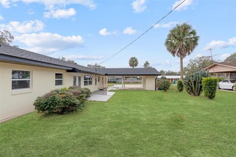 Tiny photo for 1310 E Crooked Lake Drive, Eustis, FL 32726 (MLS # G5108551)