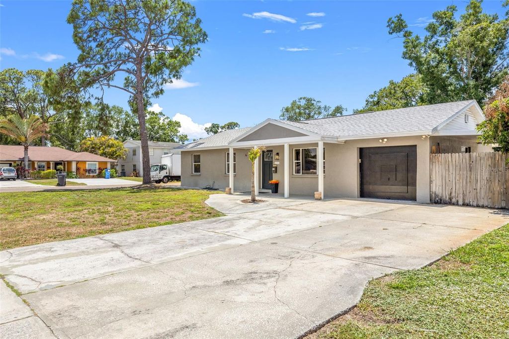Photo of 6802 Cresthill Court, Tampa, FL 33615 (MLS # TB8509150)