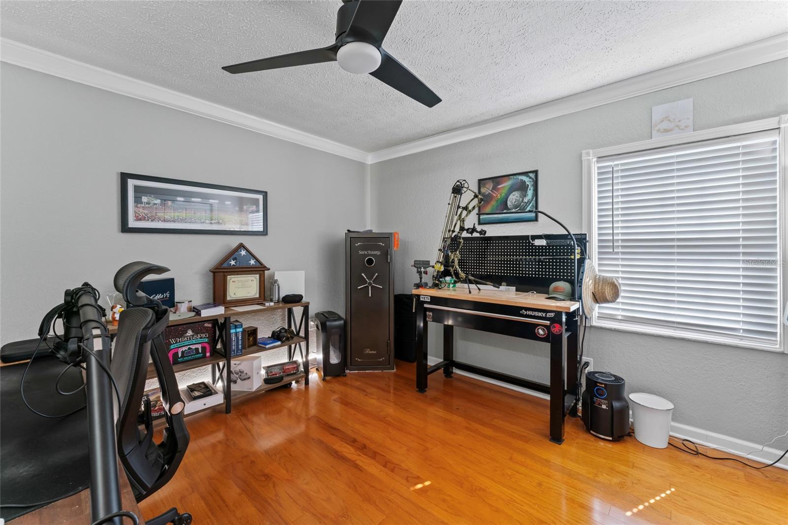 COUNTRY OAK ESTATES - Residential