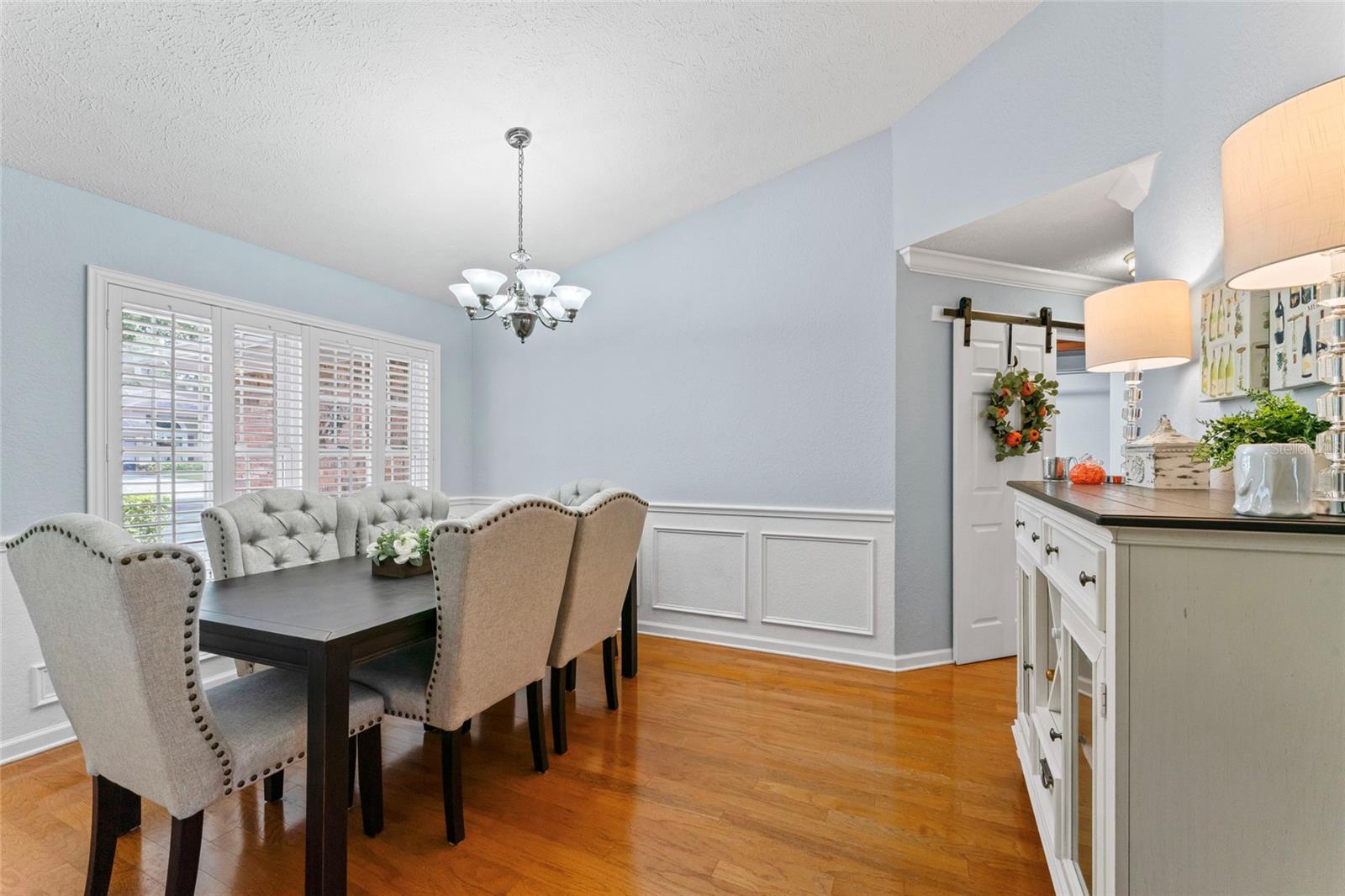 COUNTRY OAK ESTATES - Residential