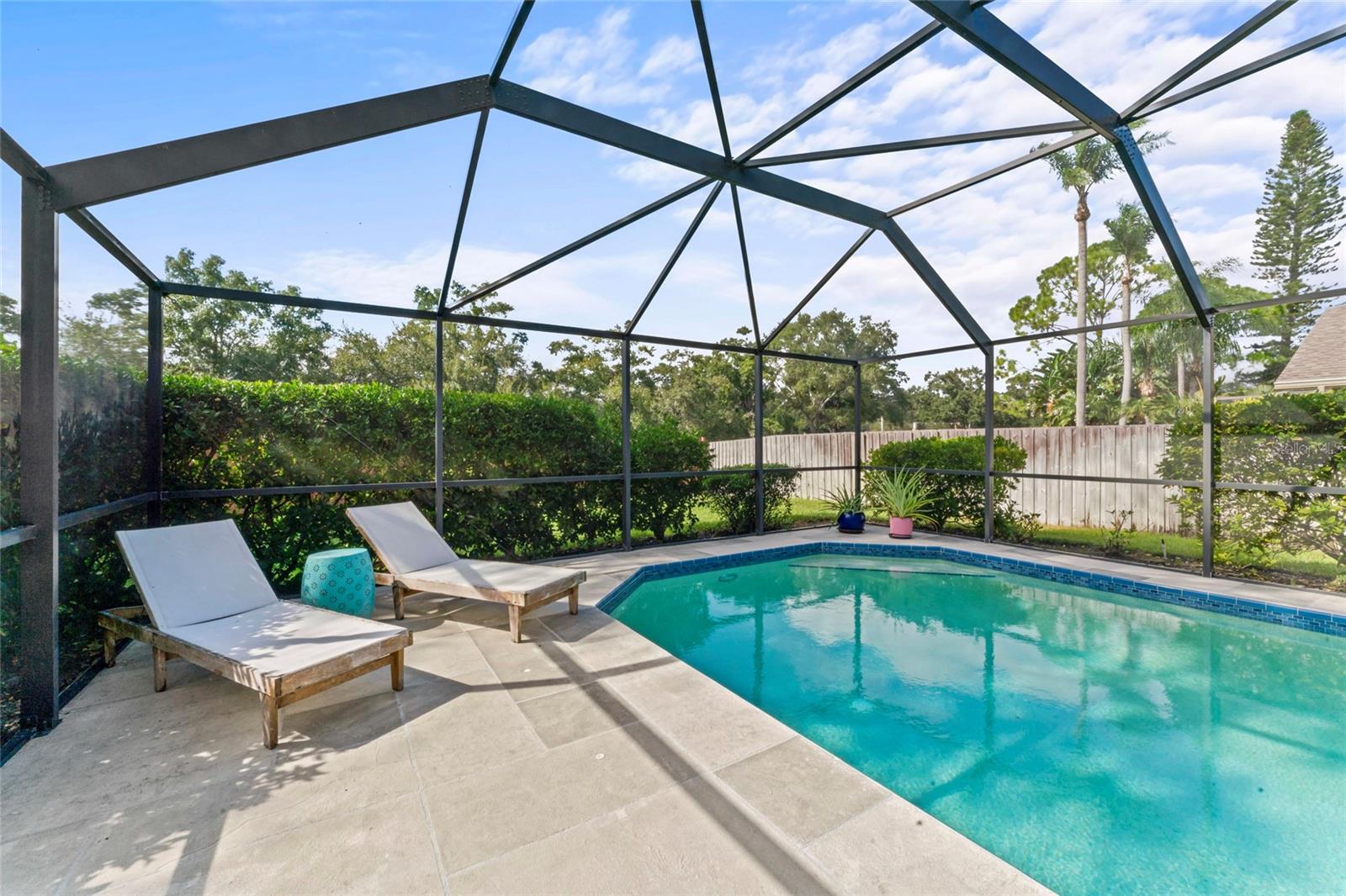 COUNTRY OAK ESTATES - Residential