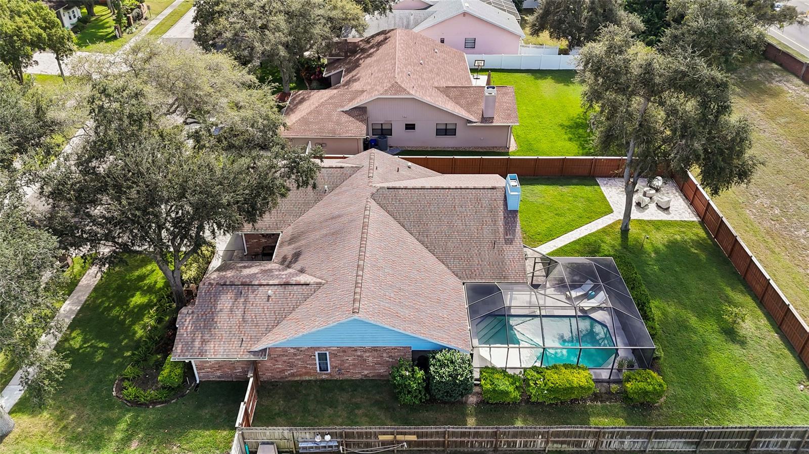 COUNTRY OAK ESTATES - Residential