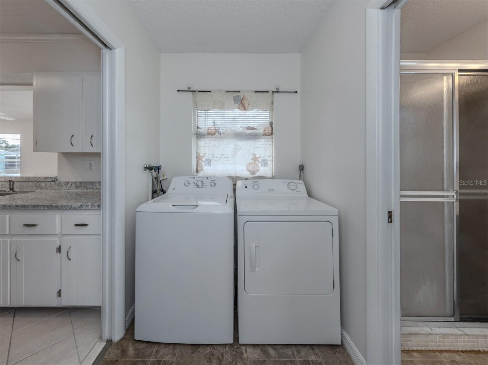 EAST GATE - Residential