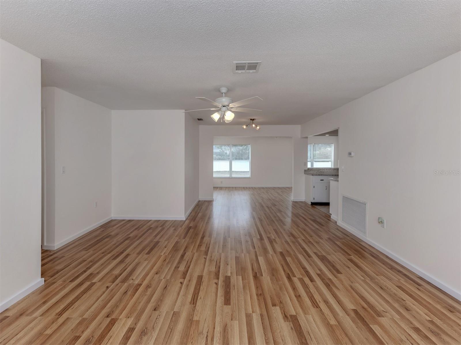 EAST GATE - Residential