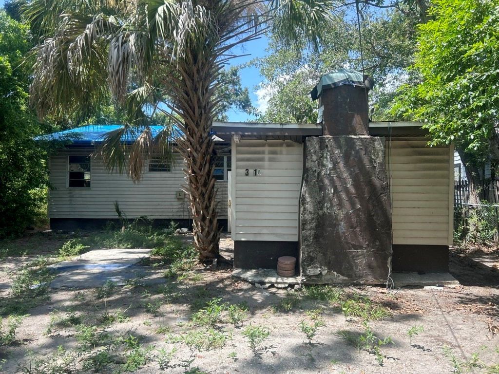 Photo of 3518 16th Avenue S, St Petersburg, FL 33711 (MLS # TB8401018)
