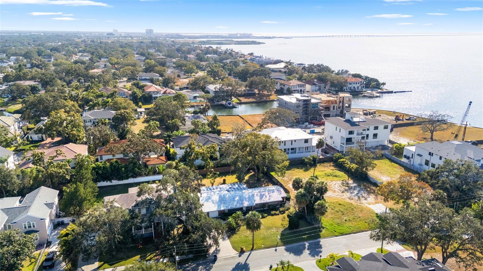 SUNSET PARK - Residential