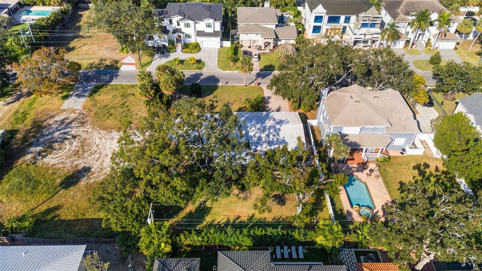 SUNSET PARK - Residential