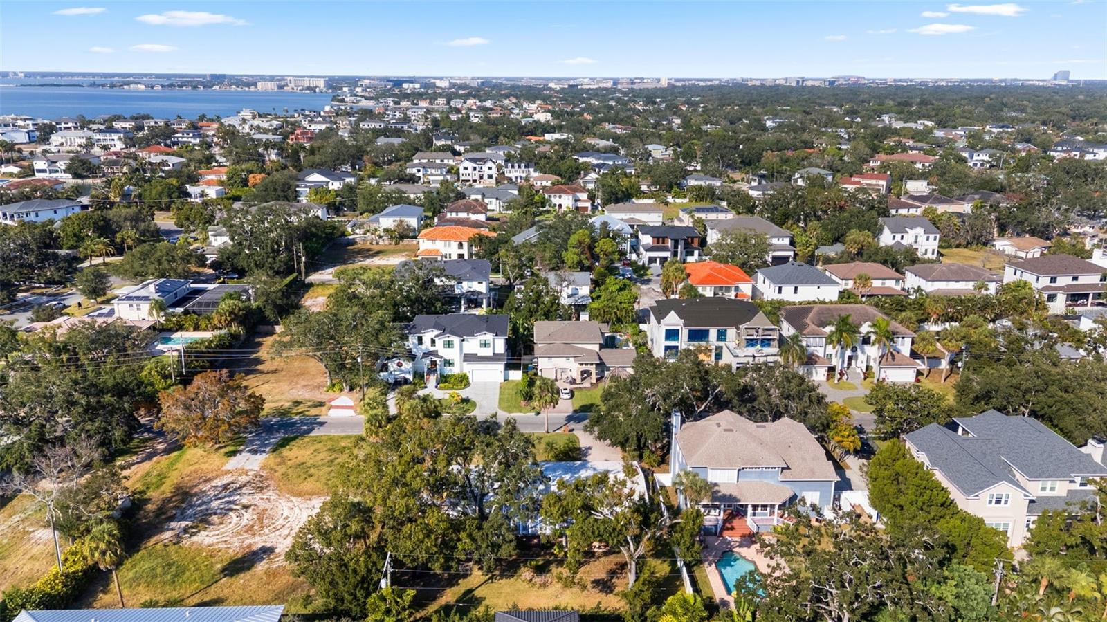 SUNSET PARK - Residential